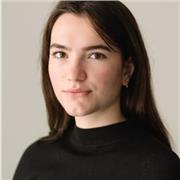 Étudiante en école de commerce après 2 années de classe préparatoire, je donne des cours de maths, de français ou d’allemand à des collégiens ou des lycéens